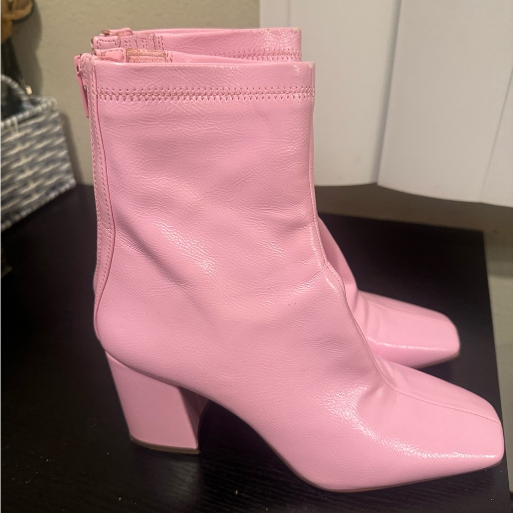 Size 7 Pink Steve Madden Boots